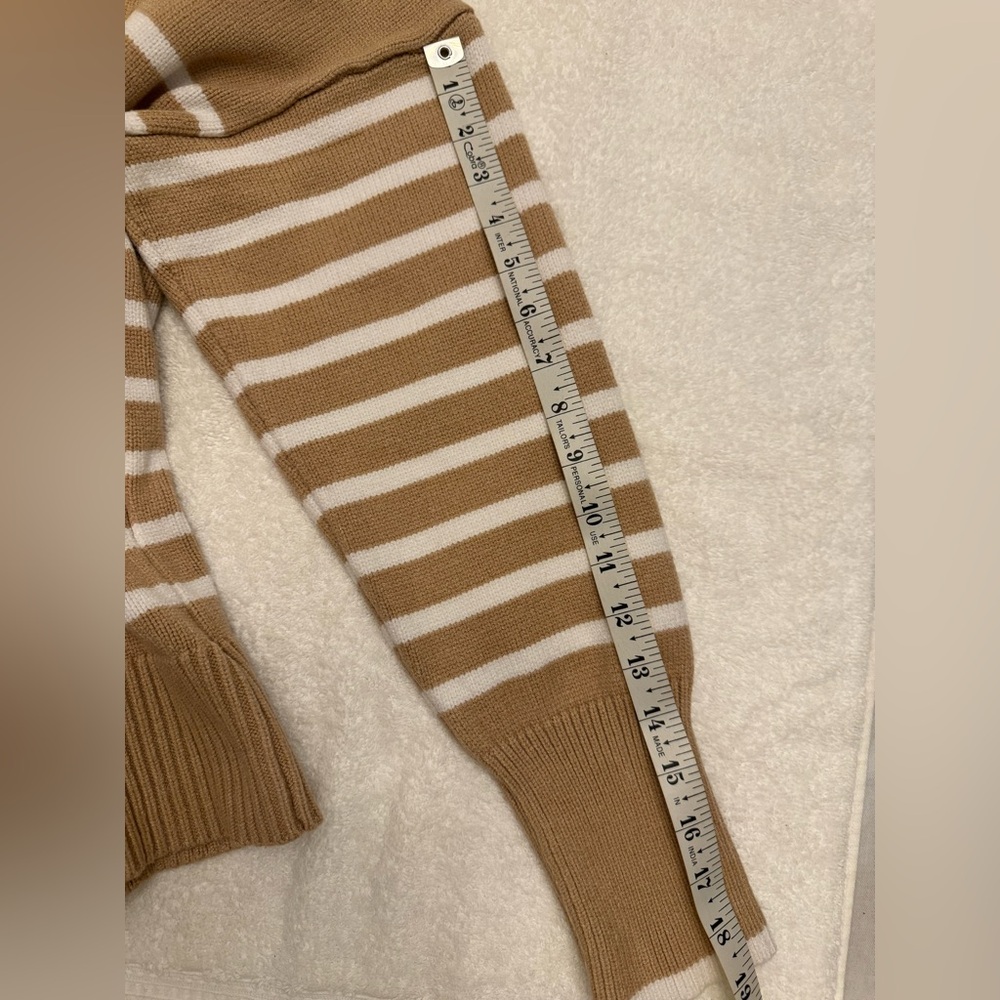 Philosophy camel and white striped crewneck sweater. - Picture 7 of 7